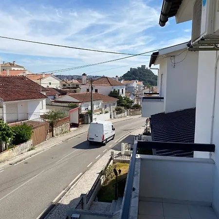 Half Way Lisbon - Porto - Edm *